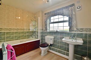 Photo 19- click for photo gallery